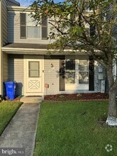 Building Photo - 15531 Norwegian Ct