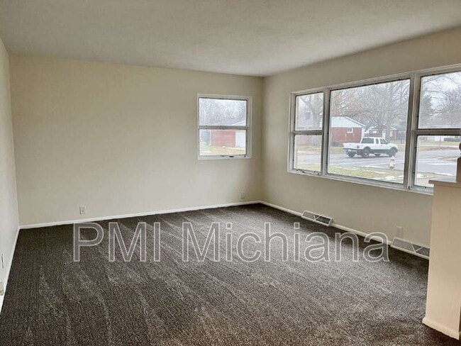 Building Photo - 1647 Vernerlee Ln