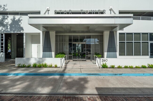 Building Photo - 260 S Osceola Ave