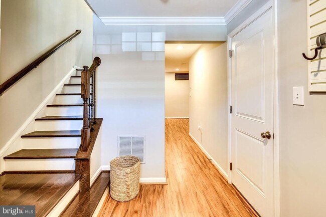 Building Photo - 3023 Hockley Mill Dr