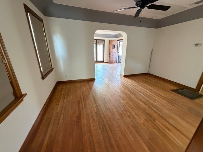 Building Photo - 500 S Meridian Ave