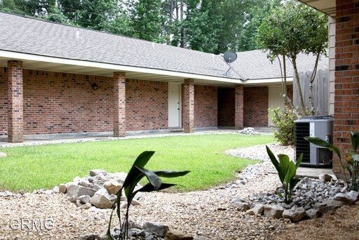 Primary Photo - 5 Lurline Dr