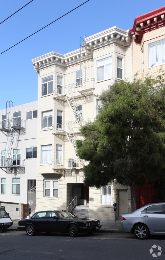 Building Photo - 1650 Clay St