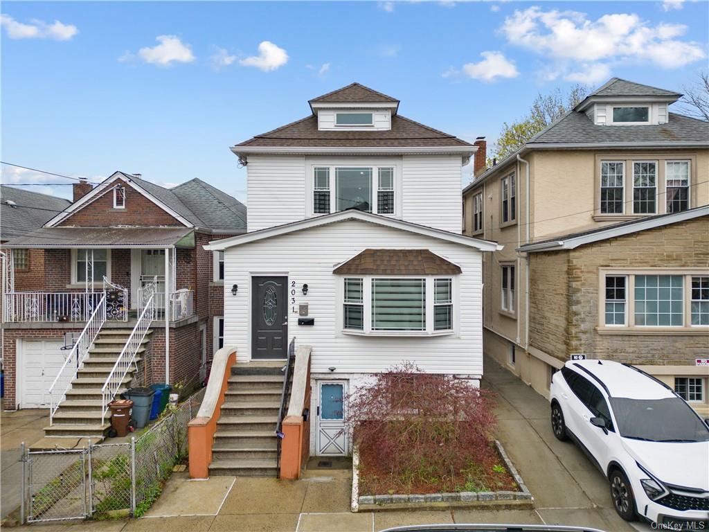 Primary Photo - 2031 Lurting Ave