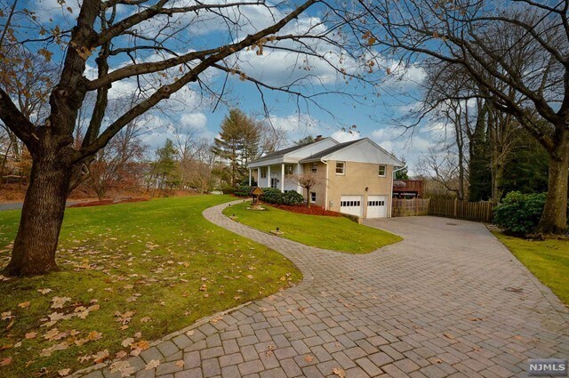 Building Photo - 589 Barr Ct