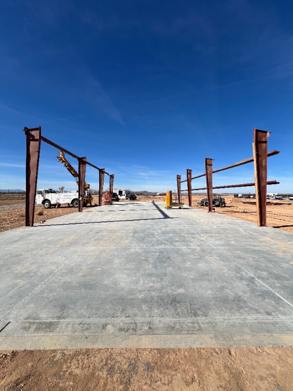 Foto del edificio - 5996 N 700 E