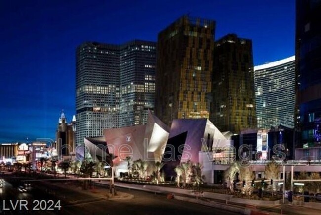 Building Photo - 3722 Las Vegas Blvd S