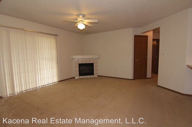 Building Photo - 1047 Westside Dr