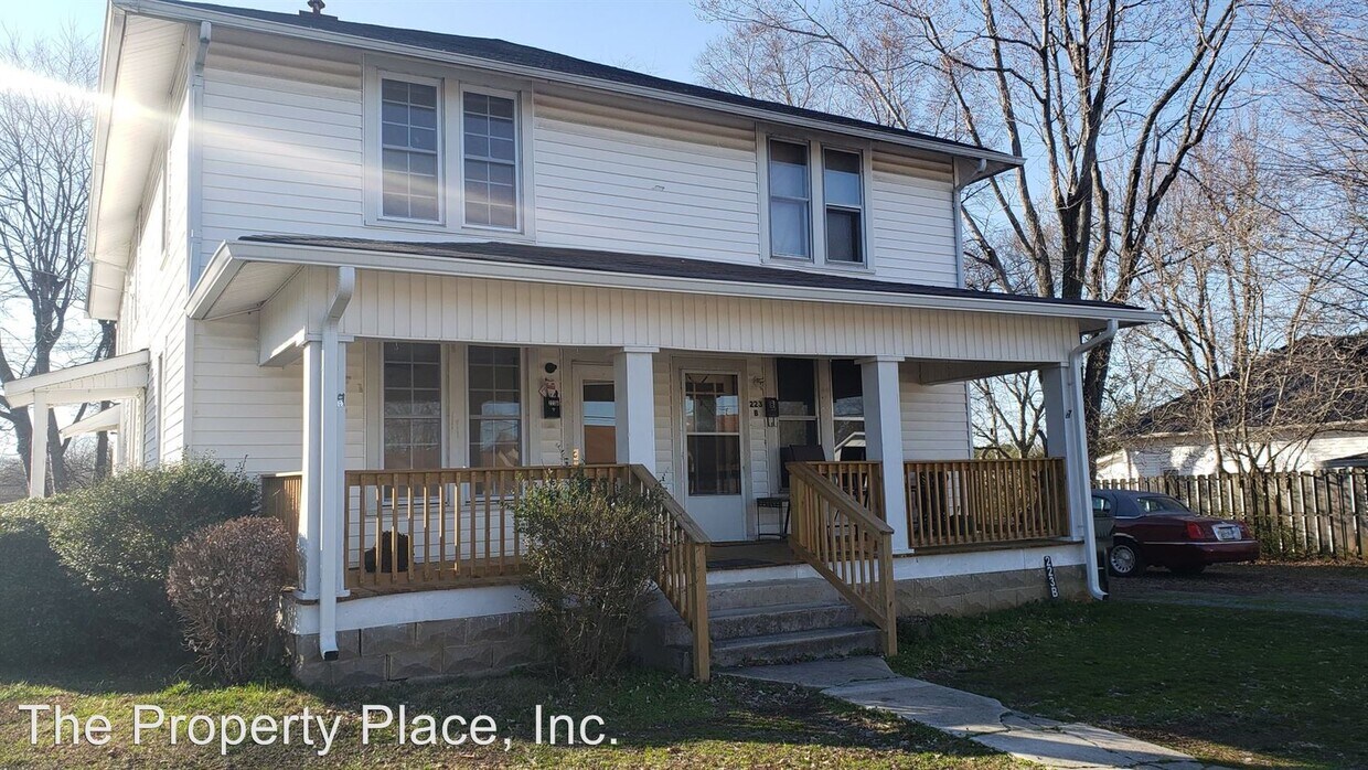 223 McCreary Heights, Dickson, TN 37055 Room for Rent in Dickson, TN