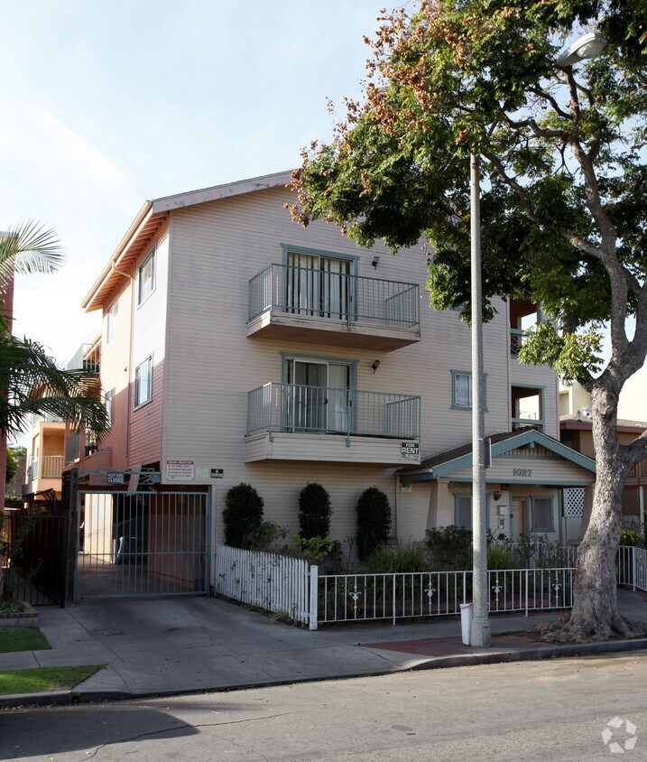 Primary Photo - 1027 Orizaba