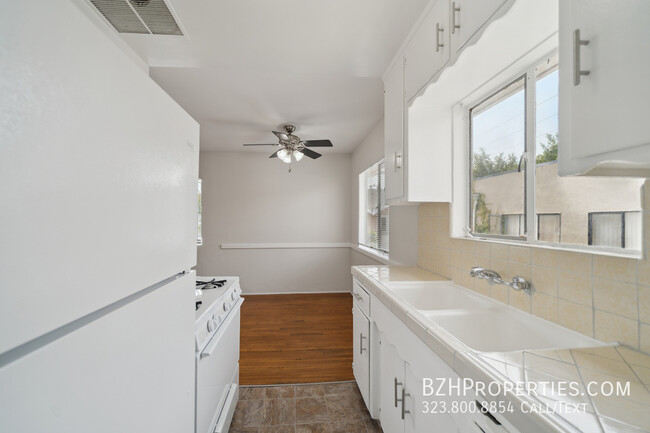 Foto del edificio - Updated 1Bedrrom 1Bathroom In West Hollywood