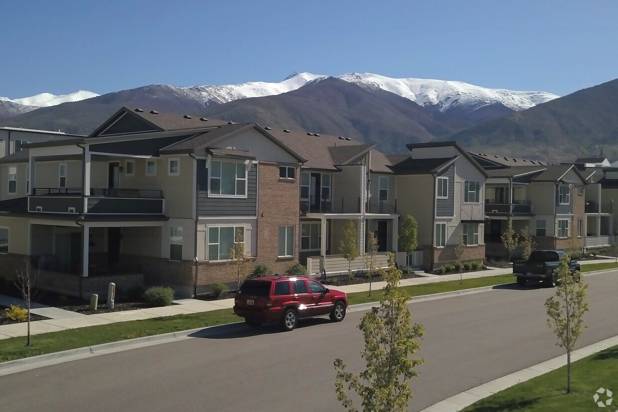 Avenues at the Station Apartments Farmington, UT