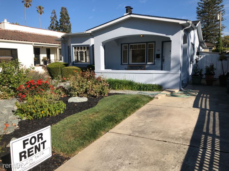 Primary Photo - 3 br, 2 bath House - 32 12th Ave
