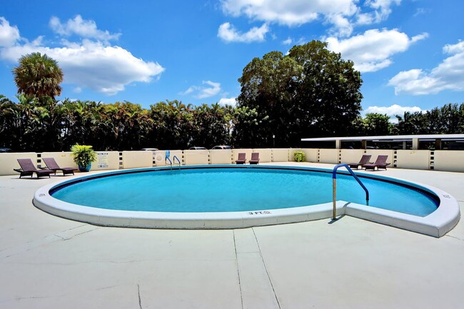 Foto del edificio - 2000 Presidential Way