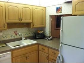 Foto del edificio - 1151 Carlton Ct