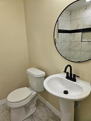 Building Photo - 38 Adams Rd