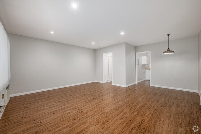 Estudio - 450 pies cuadrados - Dormitorio - 255 S Madison Ave