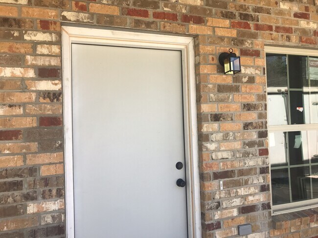 Foto del edificio - 302 W Sycamore Ln