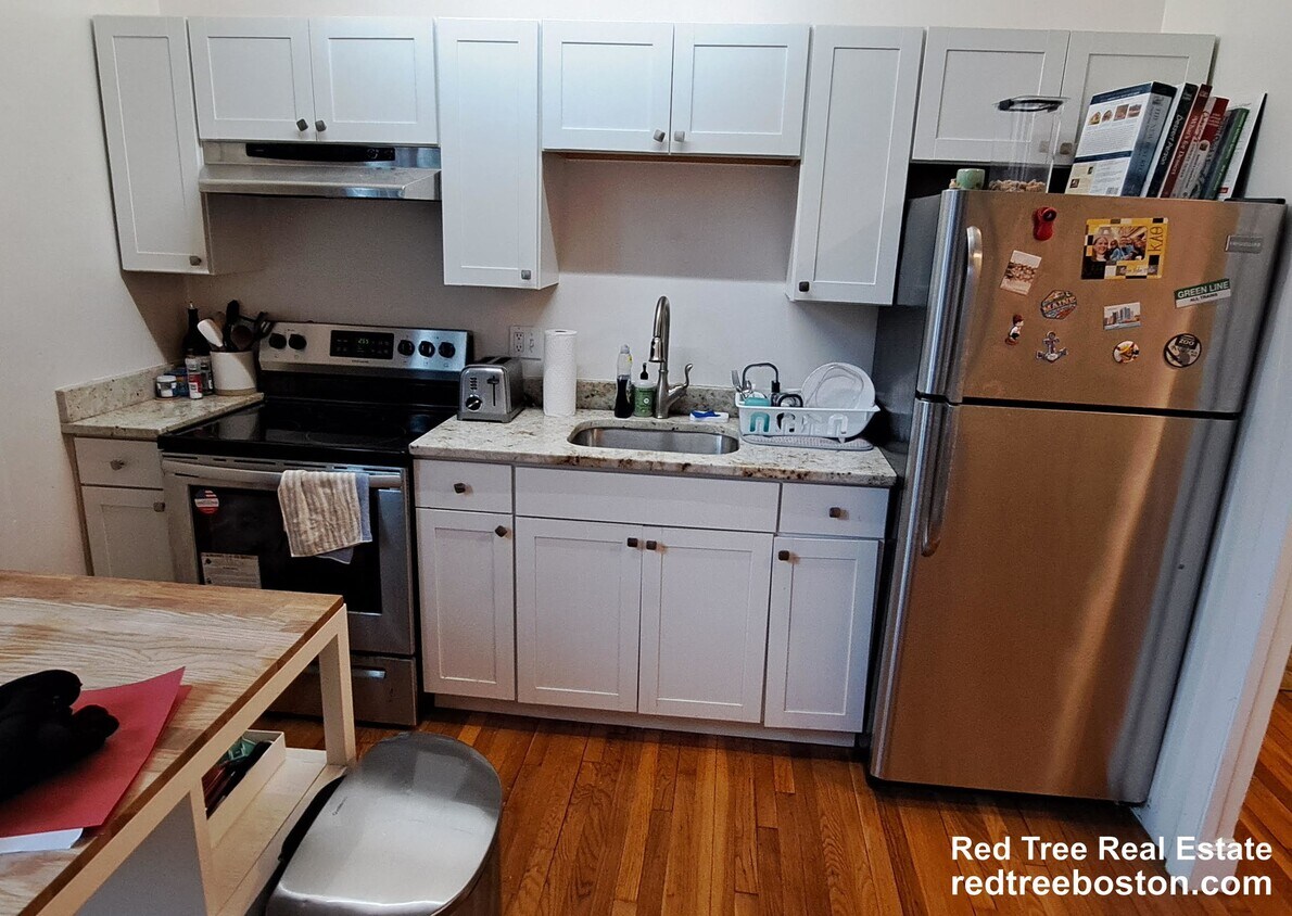 Photo - 202 Saint Paul St. Unit 12