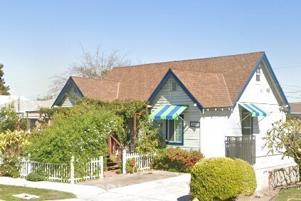 Primary Photo - 6052 Homewood Ave