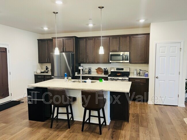 Foto del edificio - 276 Hoffmann Dr