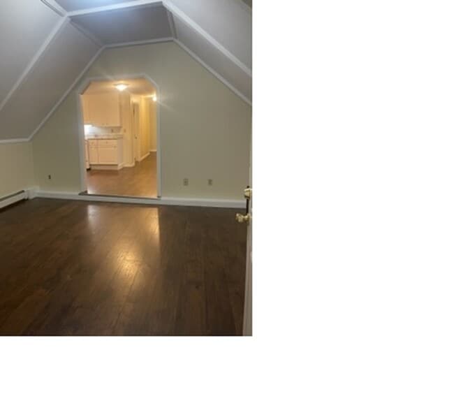 Building Photo - 45 St Albans Rd