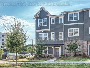 Building Photo - 3926 Memorial Pkwy