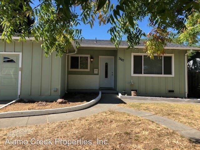 Foto del edificio - 4 br, 2 bath House - 3843 Jefferson St