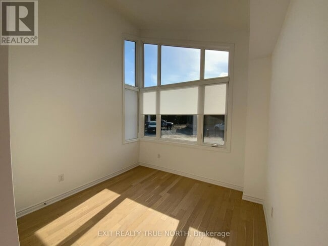 Building Photo - 139 Marina Village Dr
