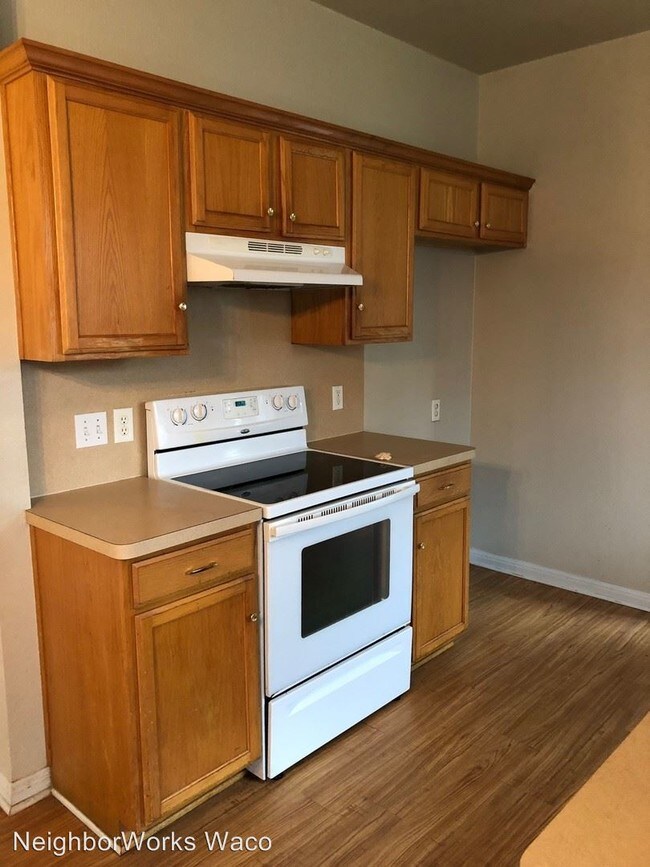 Foto del edificio - 3 br, 2 bath House - 528 N. 15th