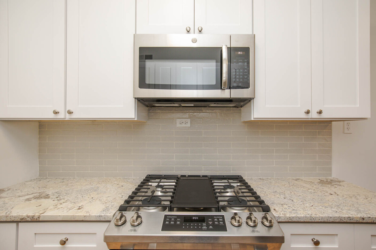 Foto principal - 5626 N Clark St