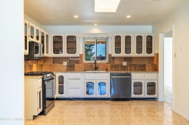 Foto del edificio - 3102 Hillsdale St