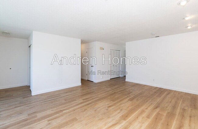 Foto del edificio - 713 Frederick St