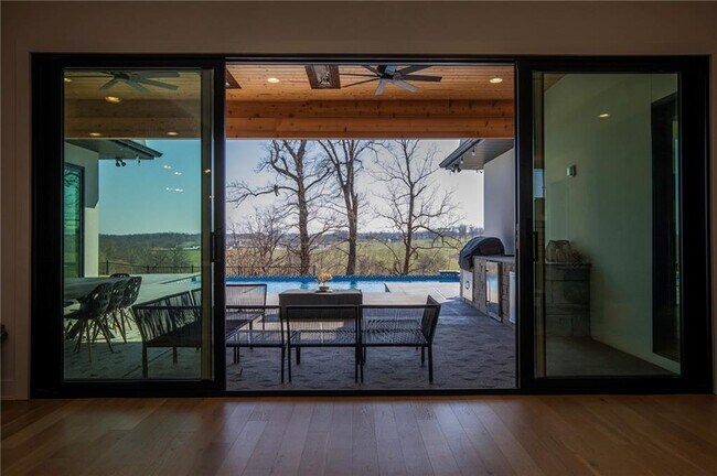 Foto del edificio - 4205 S Watercrest Dr