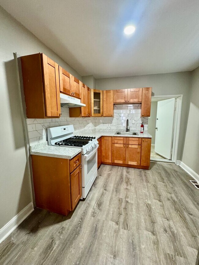 Foto del edificio - 2231 N Bouvier St