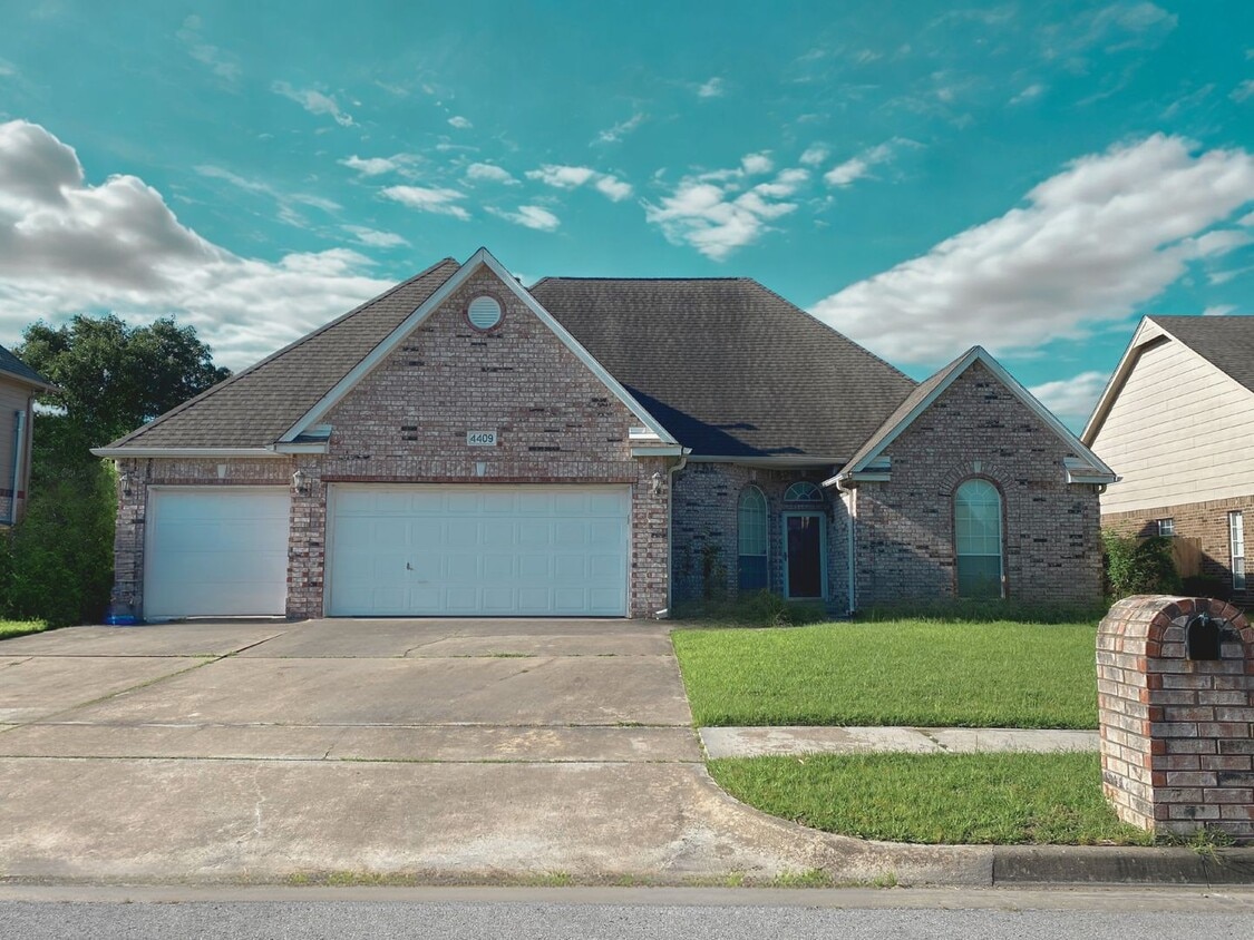 Coming Soon!!!!! Union schools: 4 bedroom... - Coming Soon!!!!!  Union schools: 4 bedroom...