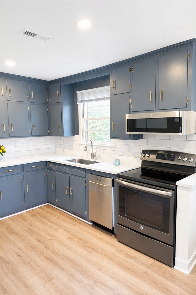 Kitchen 1 - 337 Wimbish Dr