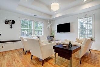 Building Photo - 1523 Harvard St