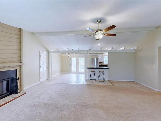 Building Photo - Earn Wealth While Leasing - Like a Homeown...