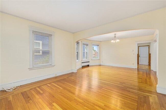 Foto del edificio - 693 Hope St