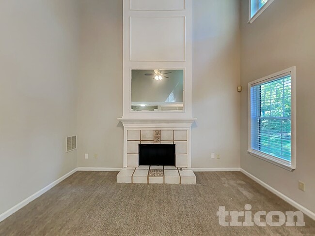 Building Photo - 1101 Tuscany Cir SW