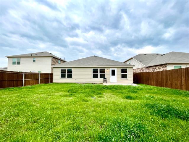 Building Photo - 904 Paso Fino Dr