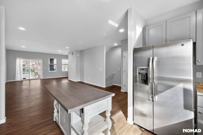 Building Photo - 11250 Florence St