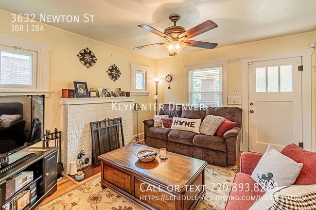 Building Photo - Gorgeous 3 Bedroom 2 Bath Brick Tudor In W...