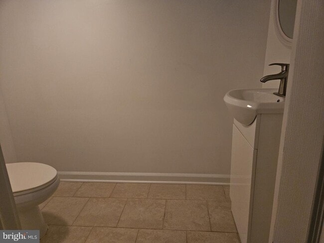 Foto del edificio - 1438 S Colorado St