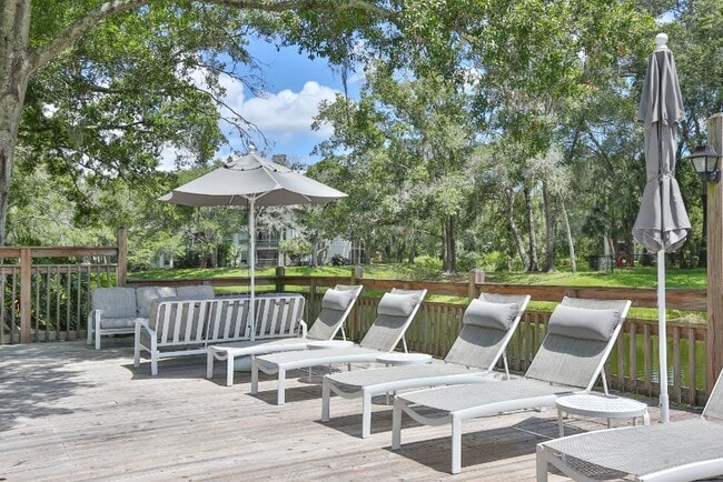 Building Photo - ARIUM Grove Walk