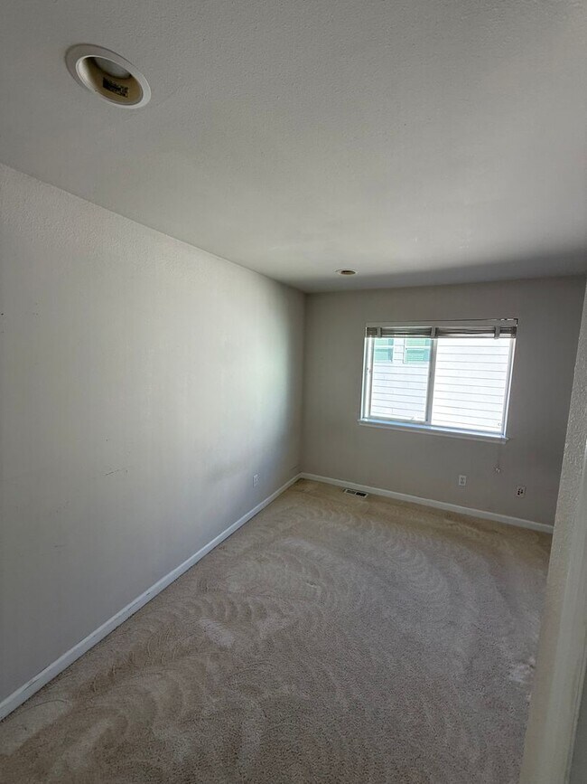 Foto del edificio - Updated Beautiful Mill Creek Home!