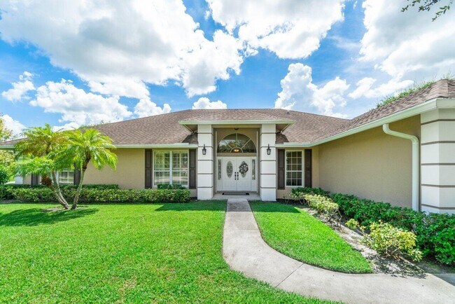 Building Photo - 1050 Fairdale Way