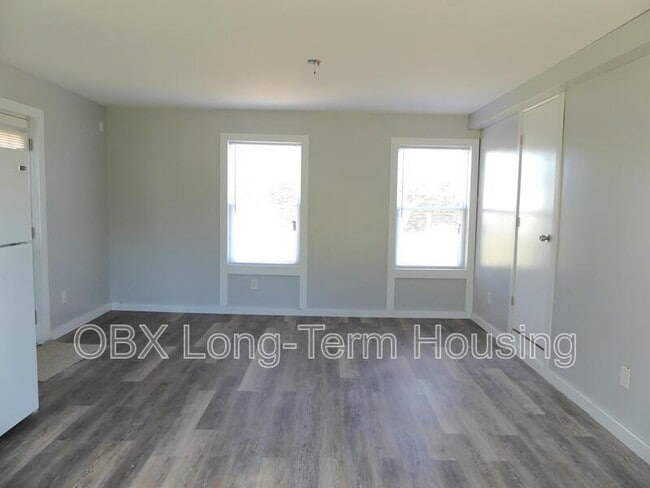 Building Photo - 111 Faris Dr