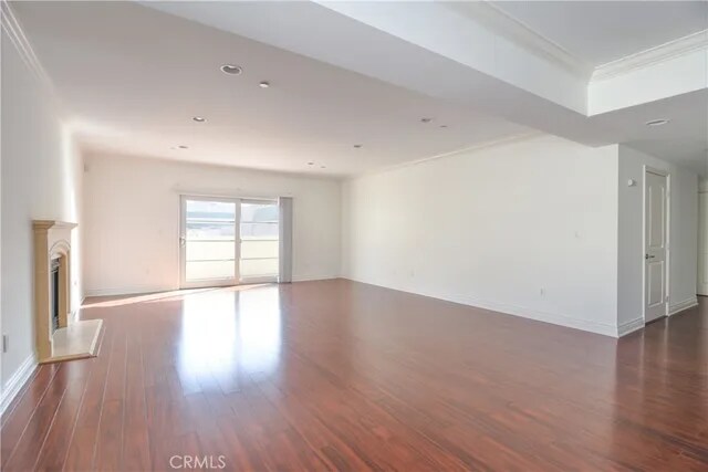 Building Photo - 11848 Kiowa Ave